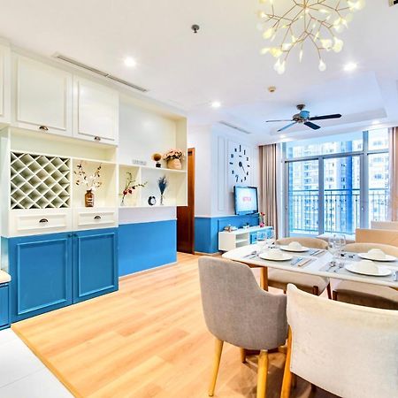 Moxy Hcmc Aparts - Vinhomes Central Park, Ice Rink Πόλη Χο Τσι Μινχ Εξωτερικό φωτογραφία