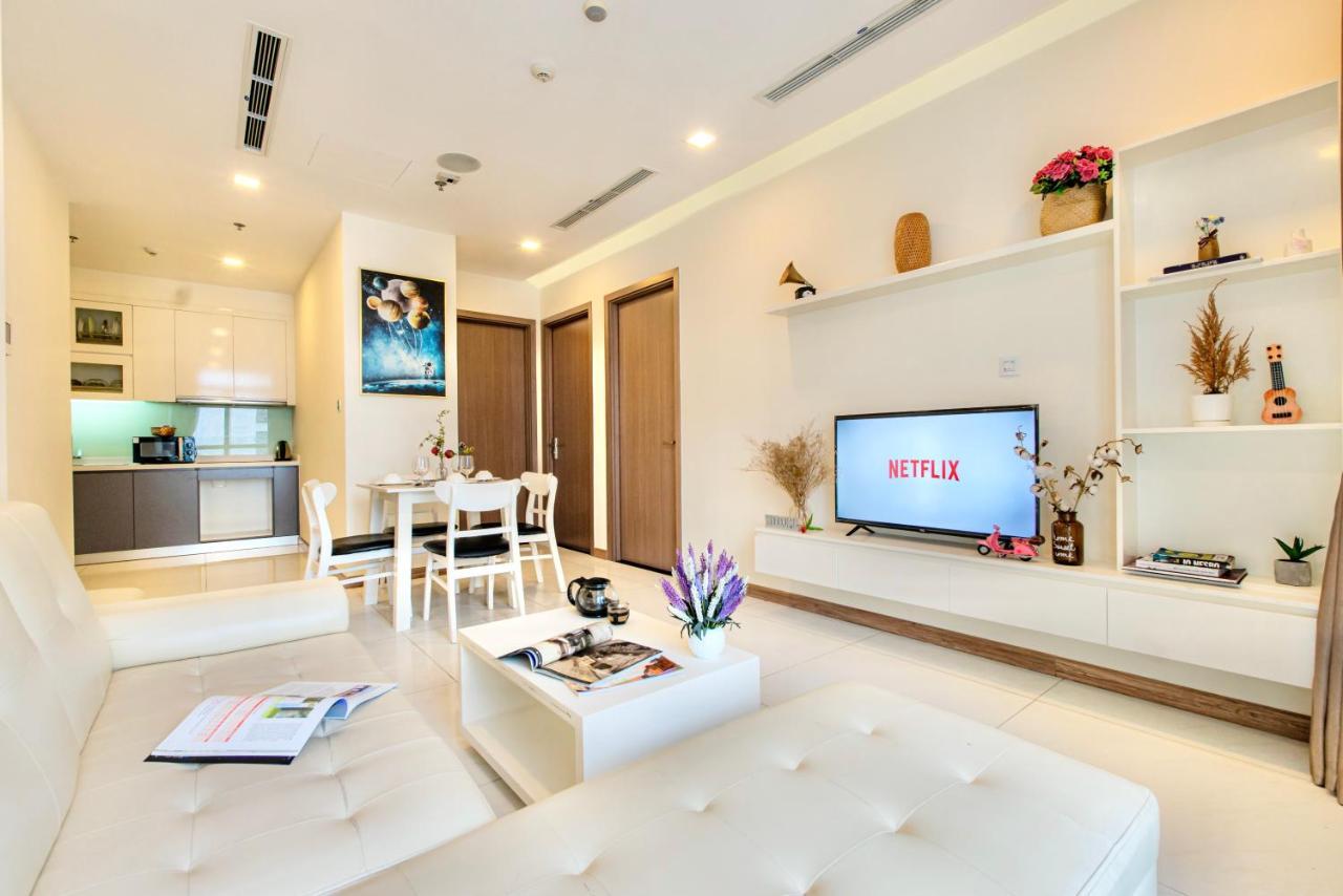 Moxy Hcmc Aparts - Vinhomes Central Park, Ice Rink Πόλη Χο Τσι Μινχ Εξωτερικό φωτογραφία
