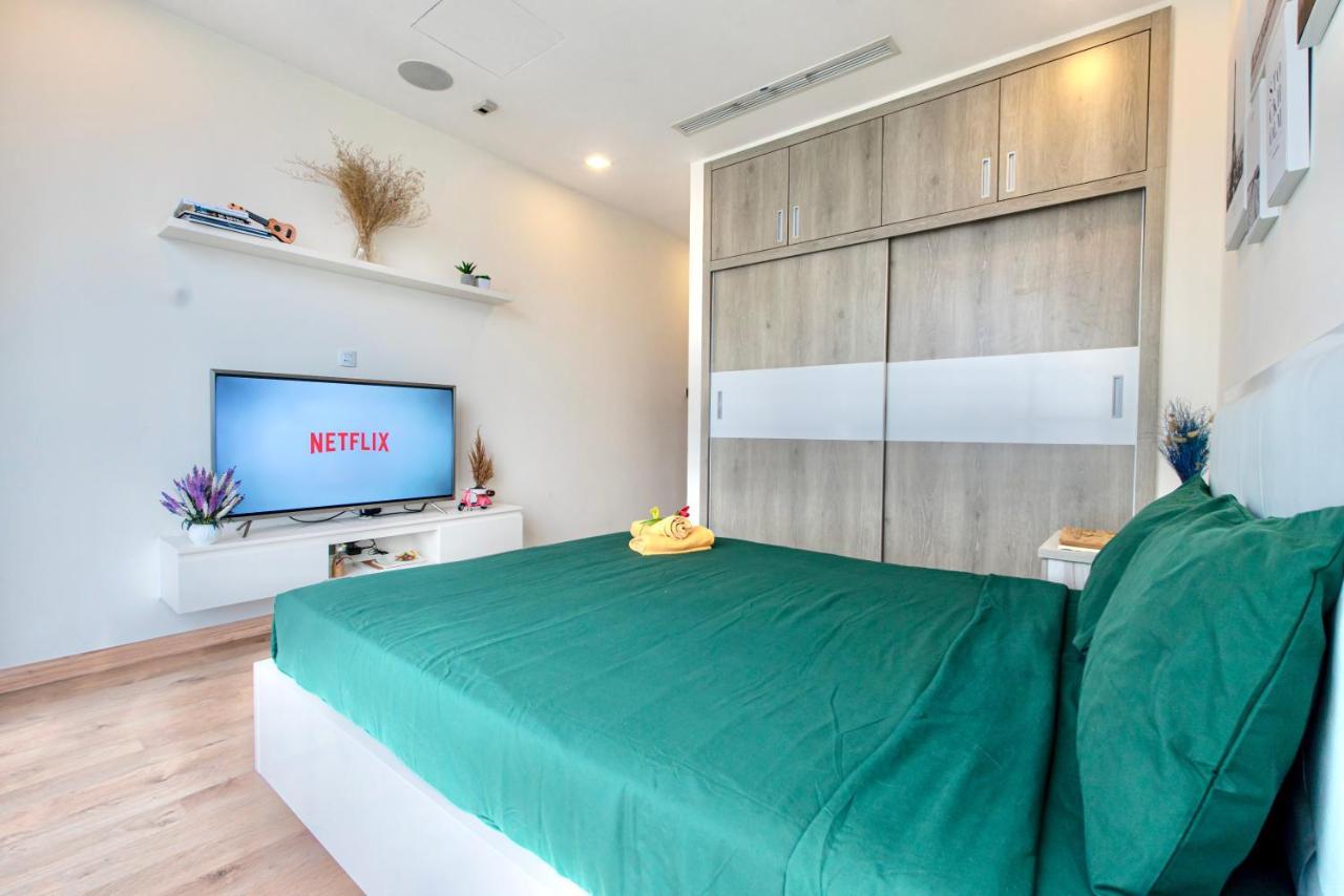 Moxy Hcmc Aparts - Vinhomes Central Park, Ice Rink Πόλη Χο Τσι Μινχ Εξωτερικό φωτογραφία
