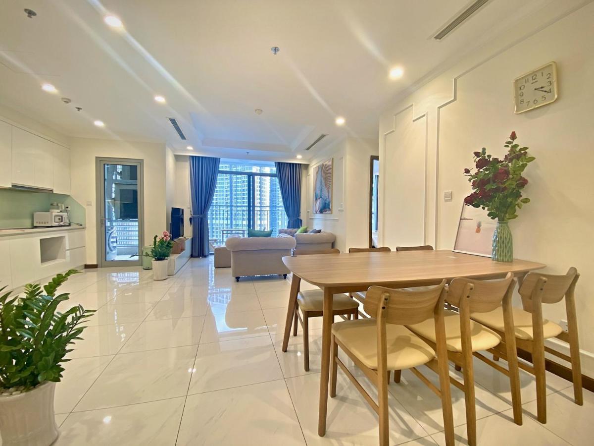 Moxy Hcmc Aparts - Vinhomes Central Park, Ice Rink Πόλη Χο Τσι Μινχ Εξωτερικό φωτογραφία