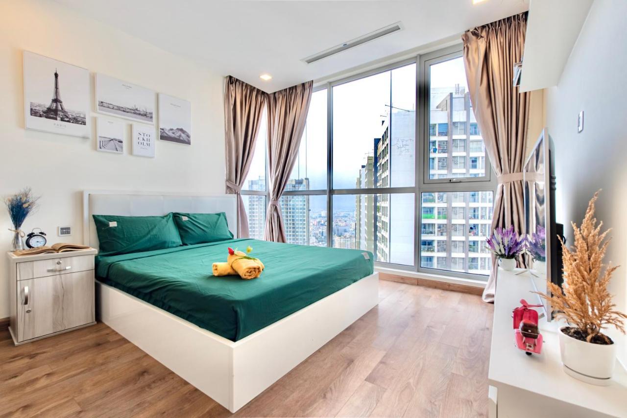 Moxy Hcmc Aparts - Vinhomes Central Park, Ice Rink Πόλη Χο Τσι Μινχ Εξωτερικό φωτογραφία