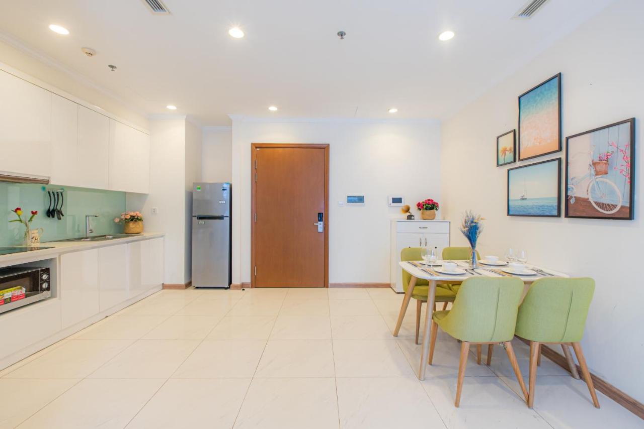 Moxy Hcmc Aparts - Vinhomes Central Park, Ice Rink Πόλη Χο Τσι Μινχ Εξωτερικό φωτογραφία